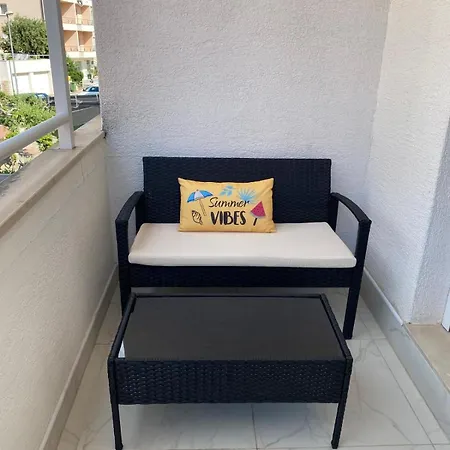 Appartamento B Makarska